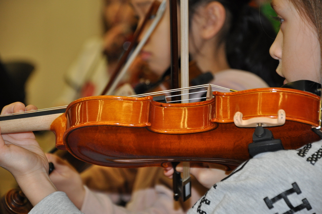 Ealing Junior Music School - STRINGS AND ORCHESTRAS 8